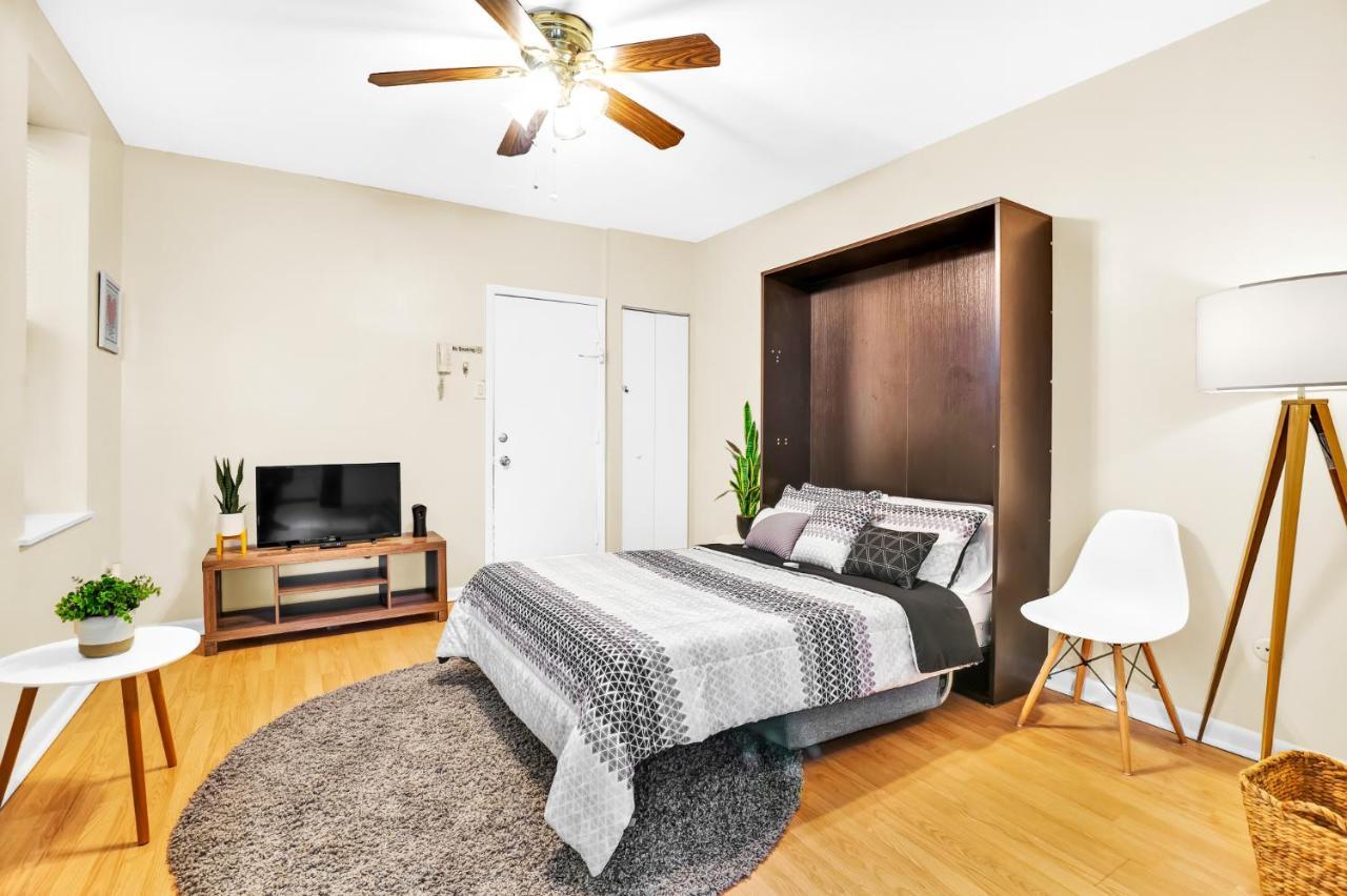 Rittenhouse Studio Apartment With Patio By Act Philadelphia Exterior photo